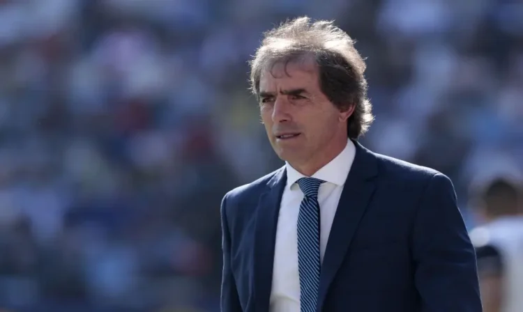 Guillermo Almada enfocado en Pachuca, pero su cláusula de recisión abre puertas a selecciones nacionales