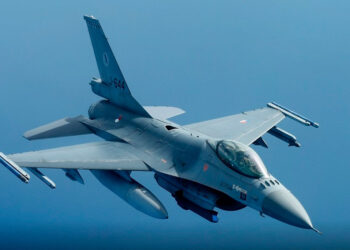 Países de la OTAN discuten suministro de cazas F-16 antiguos a Ucrania “