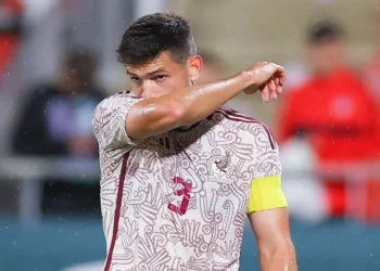 Montes y Arteaga reciben suspensiones tras expulsiones en la CNL