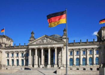 Compañía alemana busca mexicanos para trabajar en hoteles y restaurantes en Alemania