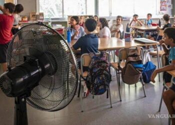 Suspenden clases presenciales en escuelas con techos de lámina