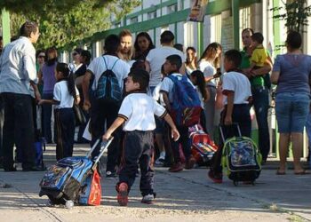 Adelantan fin del ciclo escolar al 7 de julio en Tamaulipas por onda cálida