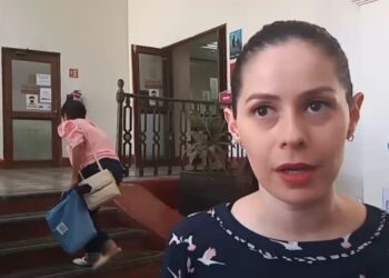 Invita regidora al programa “Abraza un Árbol” 