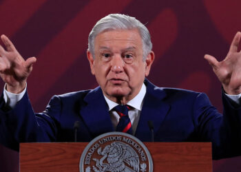 Presidente López Obrador critica trato a migrantes en el norte del país
