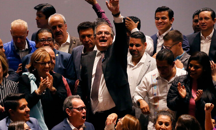 Marcelo Ebrard inicia gira por el país para promover su aspiración presidencial