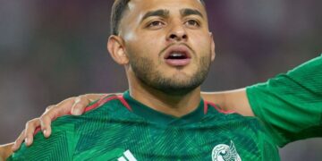 Alexis Vega es duda para el partido contra Estados Unidos y podría perderse la Copa Oro