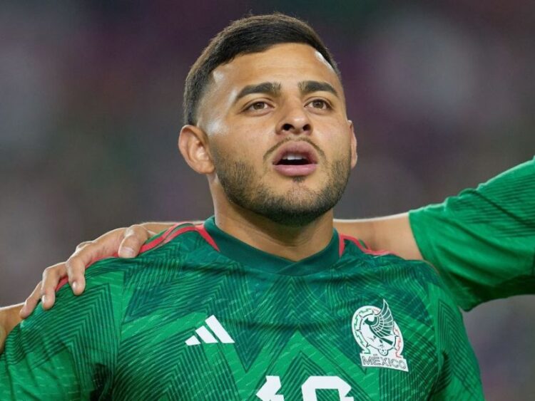 Alexis Vega es duda para el partido contra Estados Unidos y podría perderse la Copa Oro