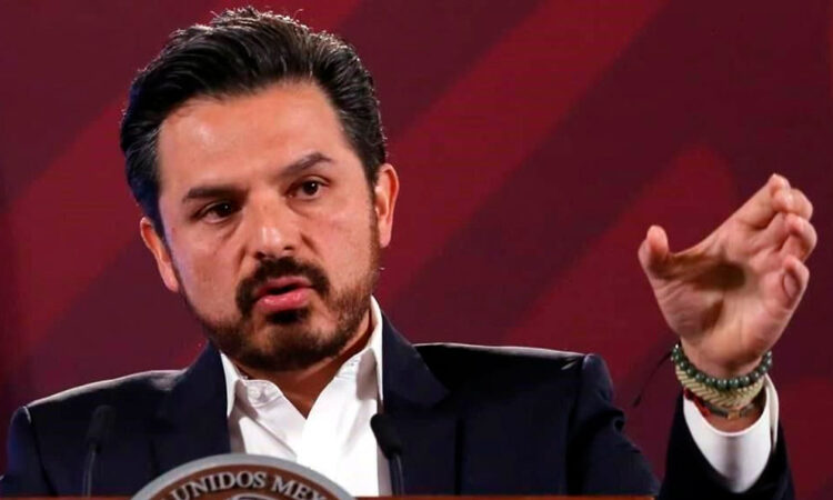 Director del IMSS se deslinda de páginas de redes sociales con fines políticos