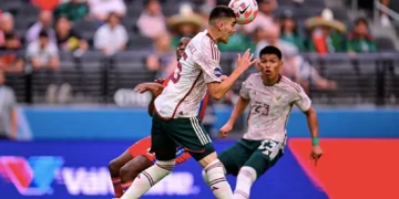 Johan Vásquez muestra su inconformidad por participación en la Selección Nacional