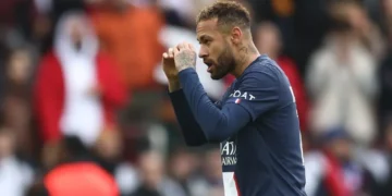 Chelsea se acerca al Paris Saint-Germain para un posible acuerdo por Neymar