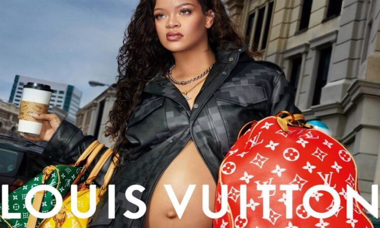 Rihanna protagoniza la campaña de Louis Vuitton