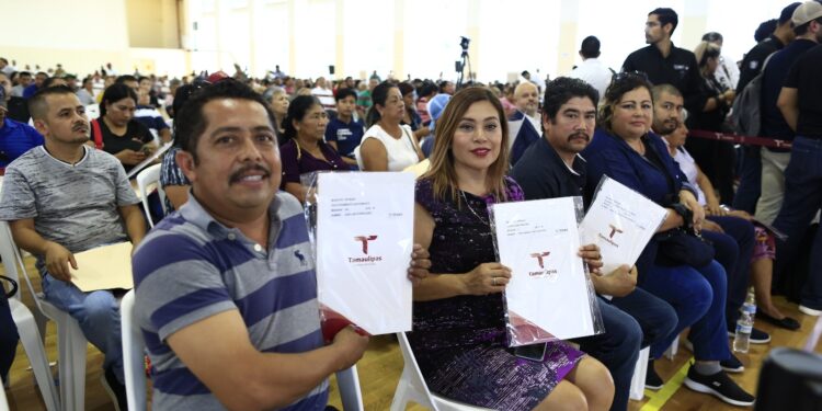 Firman Gobierno de Tamaulipas e INFONAVIT convenio para beneficiar a 115 mil obreros