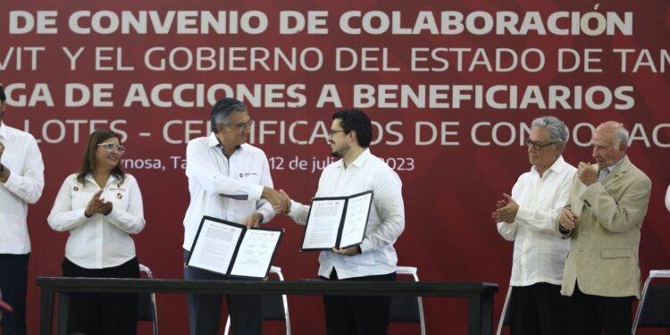 Firman Gobierno de Tamaulipas e INFONAVIT convenio para beneficiar a 115 mil obreros