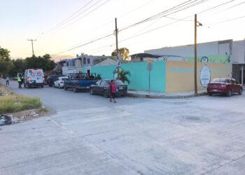 Niño se electrocuta al salir de una alberca en Barrio de Pajaritos