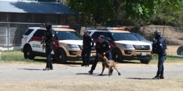 Desempeñan elementos caninos labor destacada dentro de la Guardia Estatal