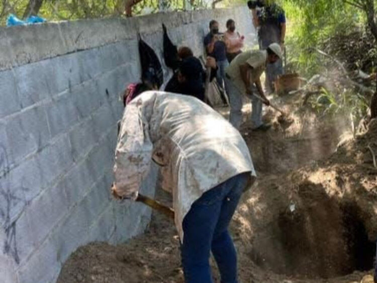 Hallan 27 cadáveres en fosas clandestinas en Reynosa, Tamaulipas