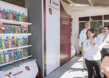 Da SET banderazo a distribución de libros de texto gratuito ciclo 2023-2024