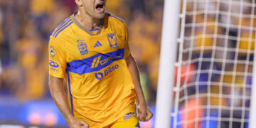 Tigres rescata empate ante Puebla en tiempo de compensación