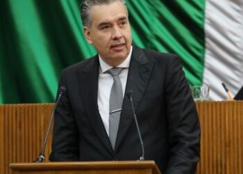 Deficiencias en drenaje afectan a 700 mil en Monterrey