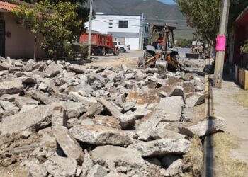 Supervisa alcalde de Victoria avance de pavimentación en 24 y Berriozábal