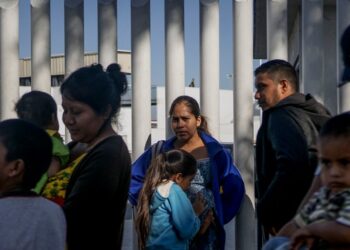 Mexicanos segundo grupo con más solicitudes por medio de CBPOne