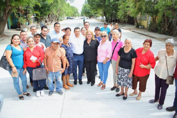 Entrega alcalde obras de pavimento y drenaje en colonias de Cd. Victoria