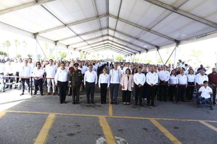 Llama gobernador a servidores públicos a trabajar para transformar a Tamaulipas