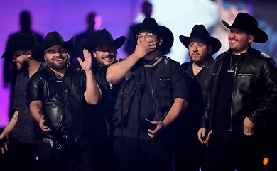 Grupo Frontera y Peso Pluma graban canción