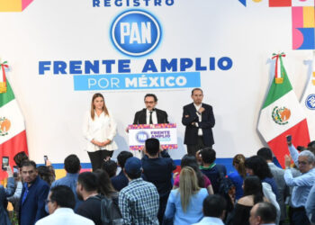 Quadri se registra para contender por candidatura presidencial