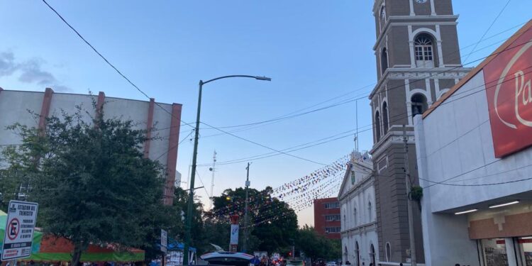 Festejan católicos a la Virgen del Refugio, Patrona de Ciudad Victoria, Tamaulipas