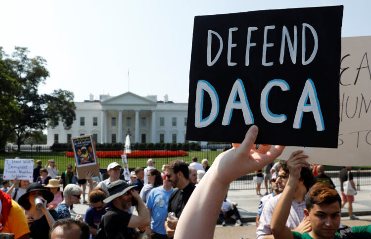En “limbo” jurídico 100 mil solicitantes de DACA en Texas