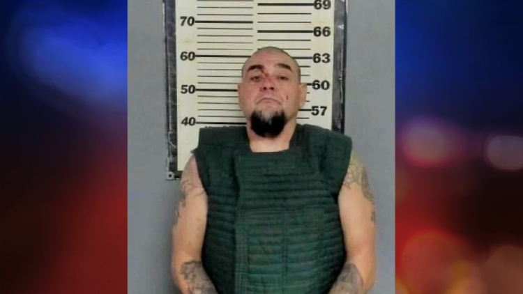 Texas; 2 muertos, 1 arrestado y otro prófugo por tiroteos