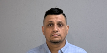 Cae uno por balacera en Texas