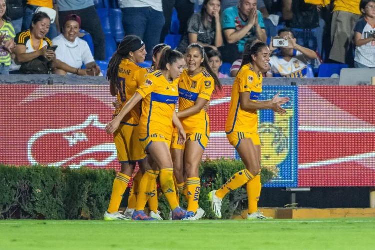 Tigres Femenil conquista su segundo Título de Campeón de Campeones