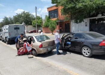 Cuatro lesionados en aparatoso choque