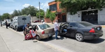 Cuatro lesionados en aparatoso choque