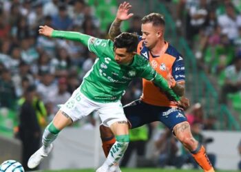 Santos derrota al Puebla en un emocionante 2-3 