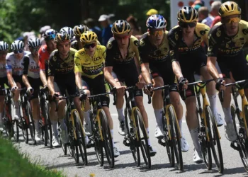 Accidente en el Tour de Francia deja competidores fuera por lesiones