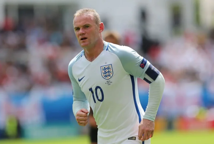 Wayne Rooney responde a Cristiano Ronaldo tras criticar el nivel de la MLS