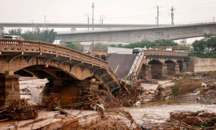 China activa alerta de nivel IV por inundaciones en 13 regiones