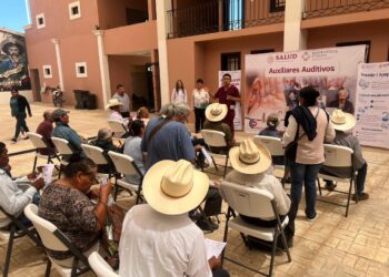 Entregan SST Y DIF Tamaulipas 281 auxiliares auditivos a adultos mayores 