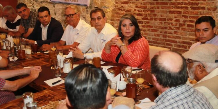 Vienen tiempos mejores para Victoria en obras e inversión para atender rezagos históricos: Gattás