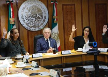 Renuncia el panista Santiago Creel a la presidencia de la Cámara de Diputados