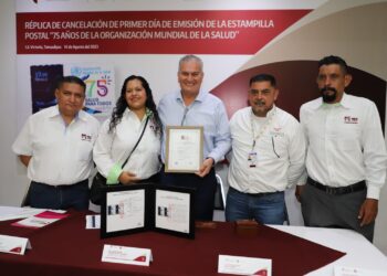 Presentan SST Y SEPOMEX emisión especial de estampilla postal 