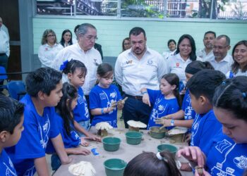 Rector Mendoza inaugura Diverticiencia UAT 2023
