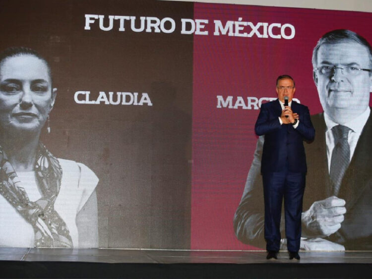 Ebrard alerta de riesgo en interna de Morena; denuncia cargada oficial por Claudia