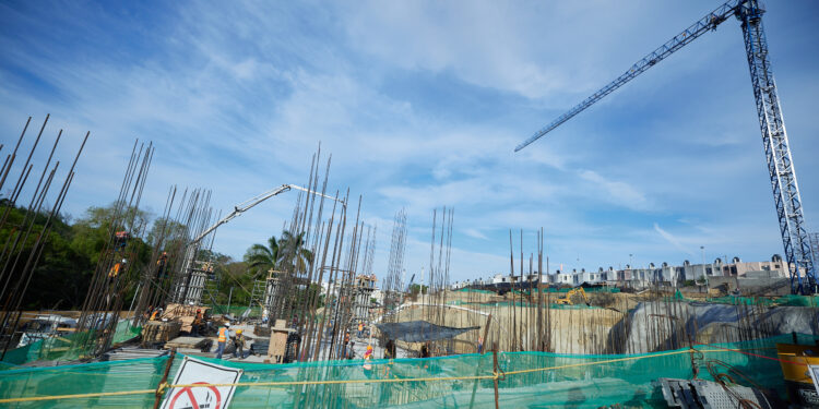 Constata Américo Villarreal avances del Hospital Regional del ISSSTE-Tampico