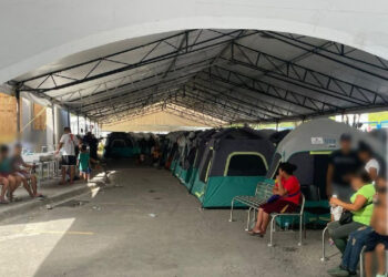 Habilitan en Matamoros albergue para migrantes que esperan trámite de asilo en EU