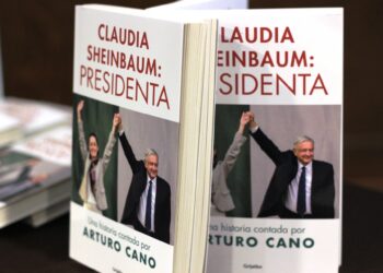 Presentan libro sobre la historia política y retos de Claudia Sheinbaum