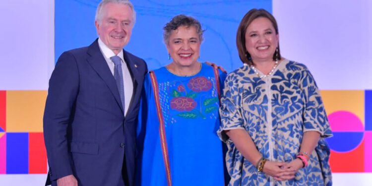 Xóchitl, Beatriz y Santiago abordan retos de economía y ecología en Foro Monterrey